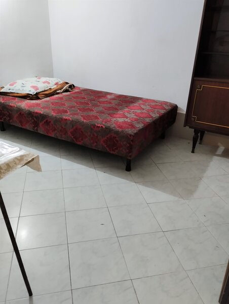 Giurgiului, CFR Progresul, 30 minute de Piata Unirii cu STB 7 sau 116